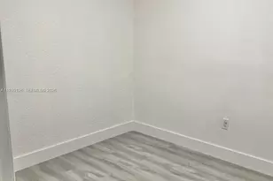 19122 NW 36th Ave, Miami Gardens, FL 33056 - Photo 11