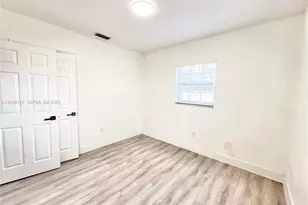 19122 NW 36th Ave, Miami Gardens, FL 33056 - Photo 13