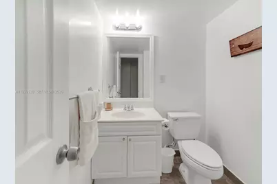 19380 Collins Ave #1020, Sunny Isles Beach, FL 33160 - Photo 13