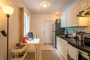 7031 NW 6th Ct, Miami, FL 33150 - Photo 3