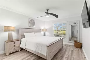 9001 Jacaranda, Plantation, FL 33324 - Photo 23