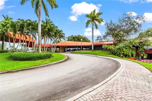 9001 Jacaranda, Plantation, FL 33324 - Photo 39