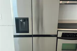 1900 N Bayshore Dr, Miami, FL 33132 - Photo 13