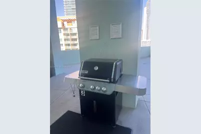 1900 N Bayshore Dr #3505, Miami, FL 33132 - Photo 31