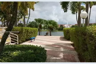 9363 Fontainebleau Blvd #H206, Miami, FL 33172 - Photo 3