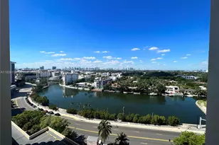 2555 Collins Ave, Miami Beach, FL 33140 - Photo 19