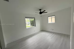 5023 SW 93rd Ave, Cooper City, FL 33328 - Photo 9