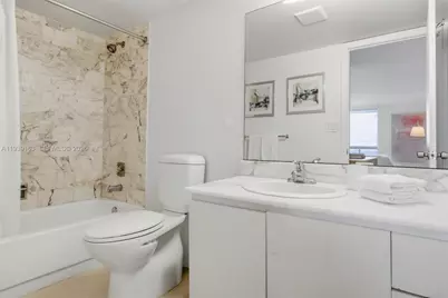 2555 Collins Ave #2105, Miami Beach, FL 33140 - Photo 9