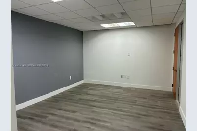 1000 Brickell Ave #2E, Miami, FL 33131 - Photo 3