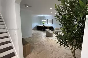 1108 Washington St, Hollywood, FL 33019 - Photo 3