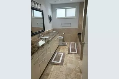 1108 Washington St, Hollywood, FL 33019 - Photo 9