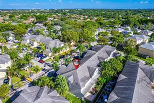 11824 SW 99th St, Miami, FL 33186 - Photo 33