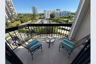 2425 Presidential Way #703, West Palm Beach, FL 33401 - Photo 11