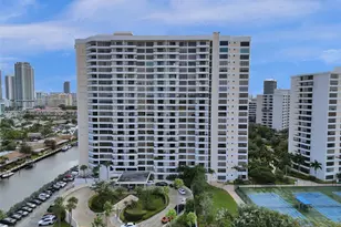 600 Three Islands Boulevard, Hallandale Beach, FL 33009 - Photo 7