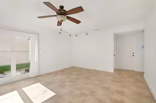 22300 Sands Point Dr, Boca Raton, FL 33433 - Photo 15