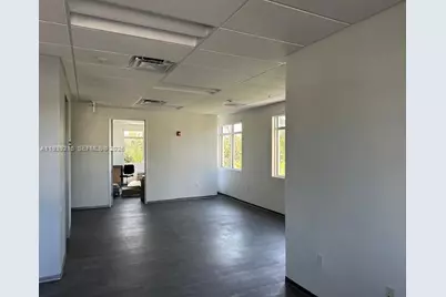 260 SW Natura Ave #G, Deerfield Beach, FL 33441 - Photo 5