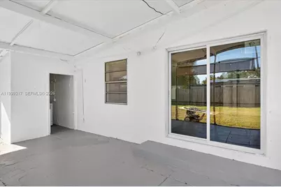 3410 SW 38th St, West Park, FL 33023 - Photo 17
