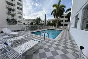 1331 Lincoln Rd, Miami Beach, FL 33139 - Photo 17