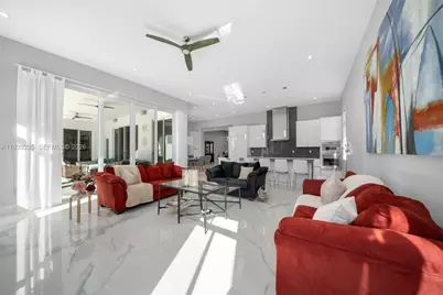 10250 SW 135th St, Miami, FL 33176 - Photo 11