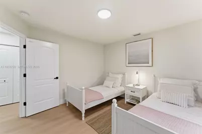 2 Dunbar Rd, Palm Beach Gardens, FL 33418 - Photo 25