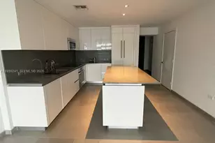 88 SW 7th St, Miami, FL 33130 - Photo 1