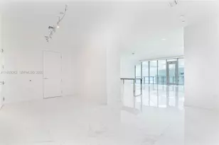 17475 Collins Ave, Sunny Isles Beach, FL 33160 - Photo 9
