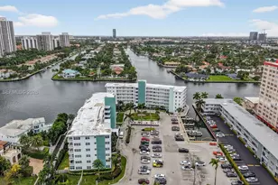 3209 S Ocean Dr, Hallandale Beach, FL 33009 - Photo 81