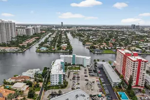 3209 S Ocean Dr, Hallandale Beach, FL 33009 - Photo 93