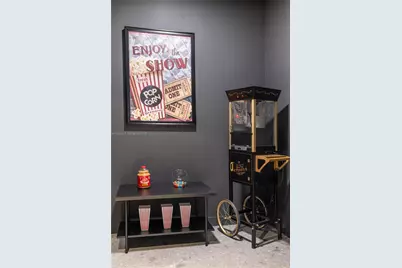 2500 Bayview Dr, Fort Lauderdale, FL 33305 - Photo 33