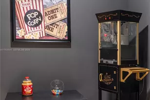 2500 Bayview Dr, Fort Lauderdale, FL 33305 - Photo 33