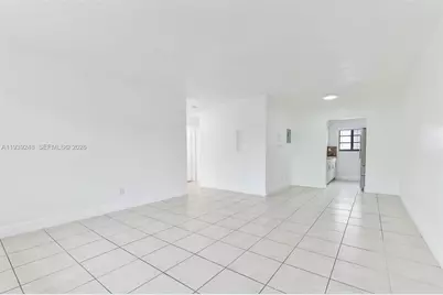 6921 Rue Vendome #10, Miami Beach, FL 33141 - Photo 1