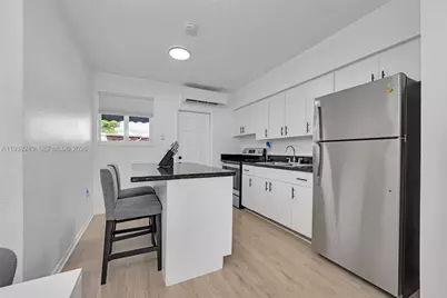 1001 NE 110th St #1003, Biscayne Park, FL 33161 - Photo 3