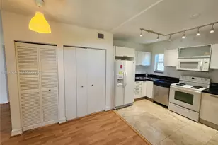 1080 99th St, Bay Harbor Islands, FL 33154 - Photo 9