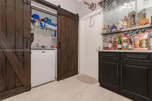 8340 NW 191st Ln, Hialeah, FL 33015 - Photo 13