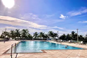 100 Lincoln Rd, Miami Beach, FL 33139 - Photo 23