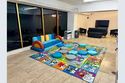 100 Lincoln Rd #1230, Miami Beach, FL 33139 - Photo 31