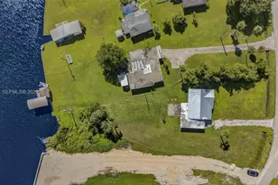 1300 Waite Dr, Fort Myers, FL 33903 - Photo 7