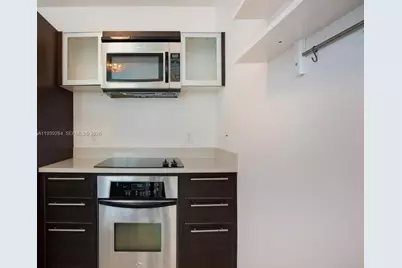 1900 N Bayshore Dr #2403, Miami, FL 33132 - Photo 7