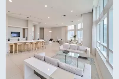 1900 N Bayshore Dr #2403, Miami, FL 33132 - Photo 19