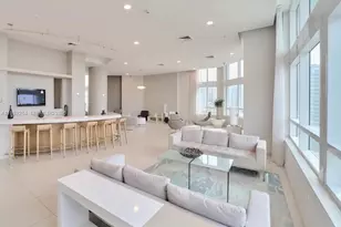 1900 N Bayshore Dr, Miami, FL 33132 - Photo 19