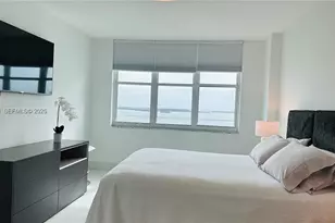 800 Claughton Island Dr, Miami, FL 33131 - Photo 23