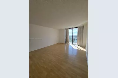 2350 NE 135th St #605, North Miami, FL 33181 - Photo 13