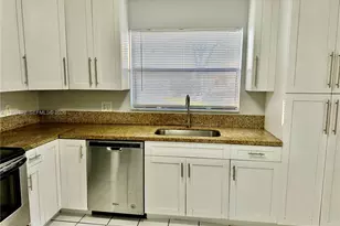 3370 Beau Rivage Dr, Pompano Beach, FL 33064 - Photo 3