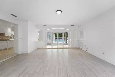 10640 SW 61st Ave, Pinecrest, FL 33156 - Photo 17