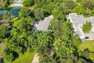 10640 SW 61st Ave, Pinecrest, FL 33156 - Photo 3