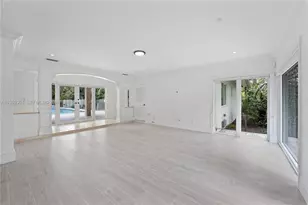 10640 SW 61st Ave, Pinecrest, FL 33156 - Photo 15