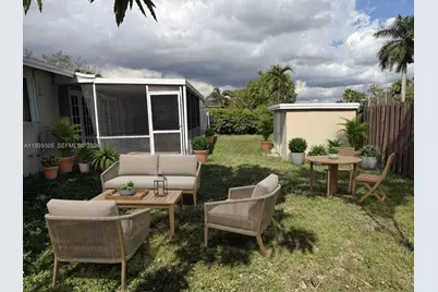 8111 SW 129th Ave, Miami, FL 33183 - Photo 13