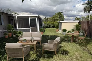 8111 SW 129th Ave, Miami, FL 33183 - Photo 13