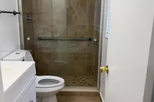 8111 SW 129th Ave, Miami, FL 33183 - Photo 15