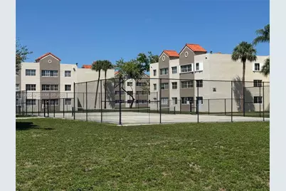 6045 NW 186th St #323, Hialeah, FL 33015 - Photo 17